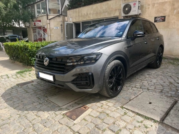 Volkswagen Touareg 4х4 Автоматик big thumb - 1